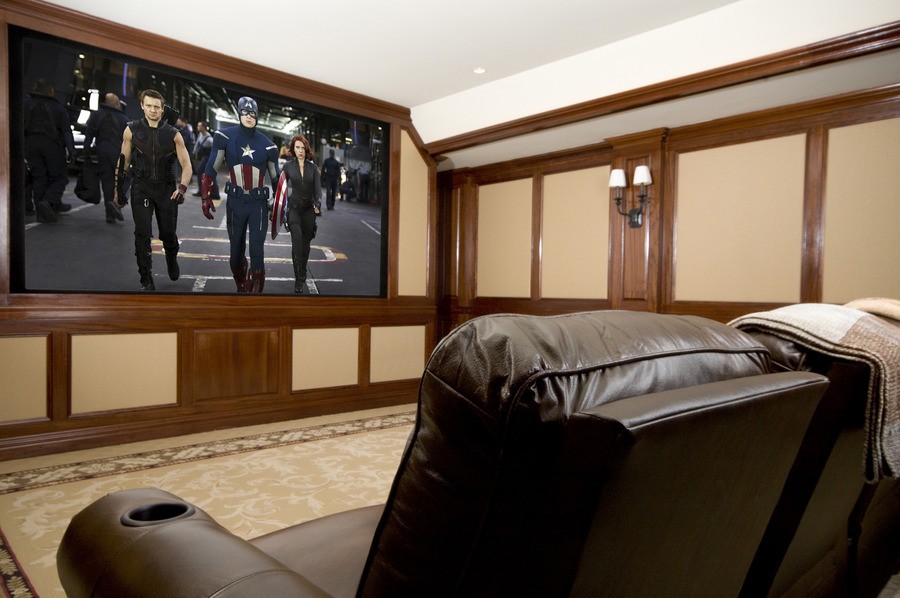 living-is-easy-and-entertaining-with-a-home-av-system